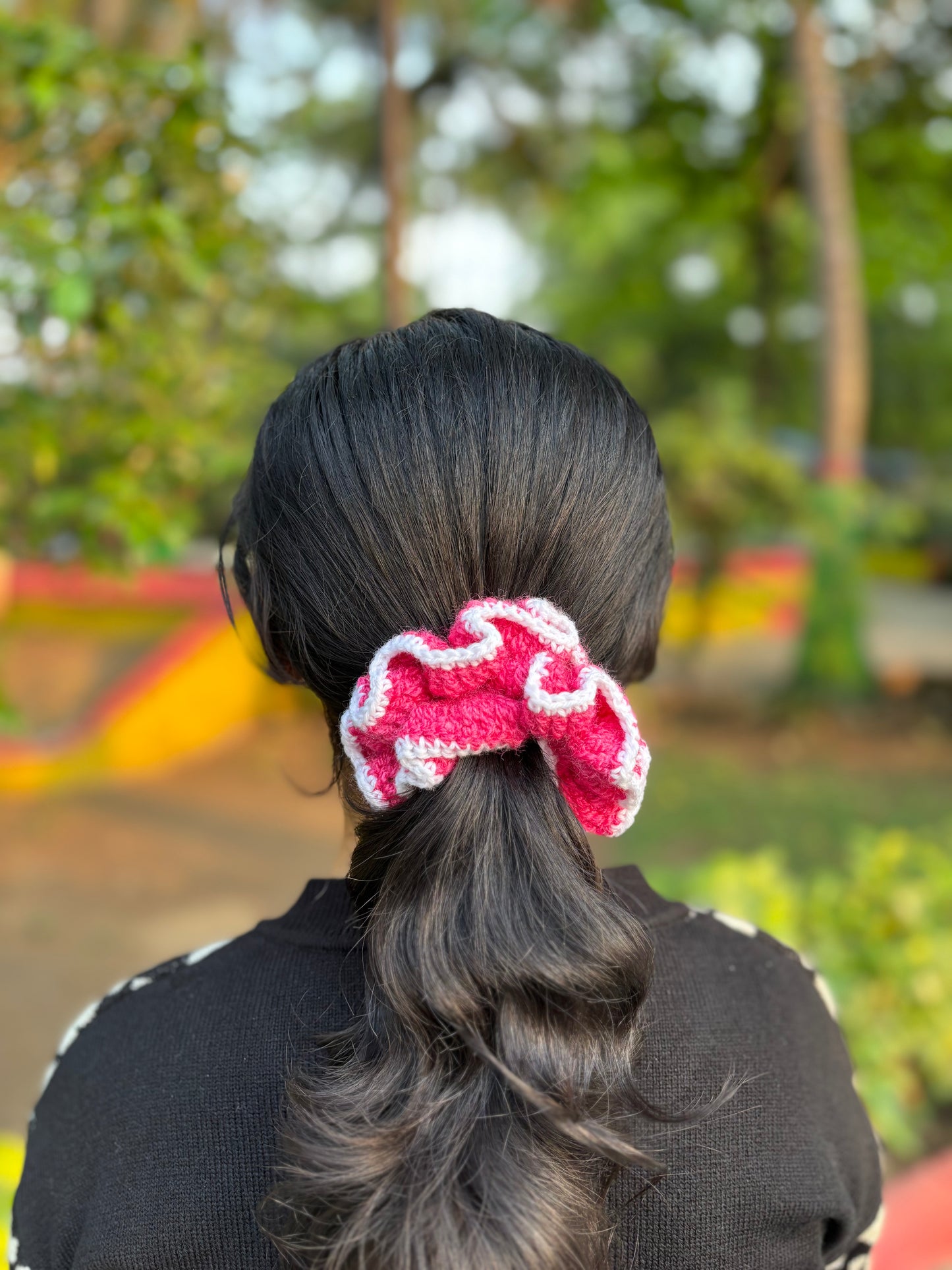 Pink and White scrunchy