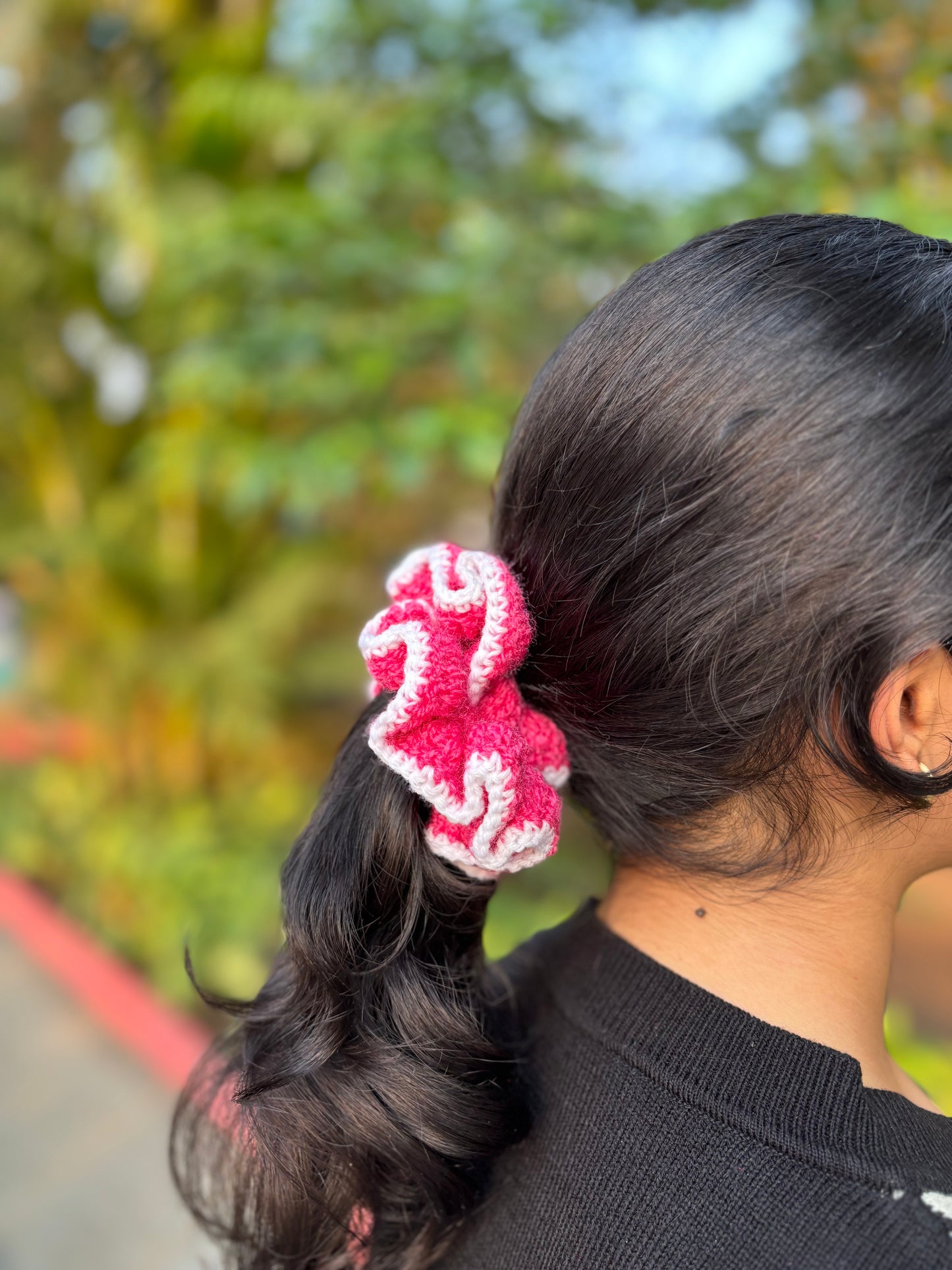 Pink and White scrunchy