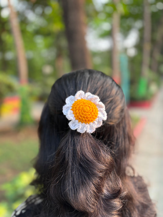 Daisy Hair Clip