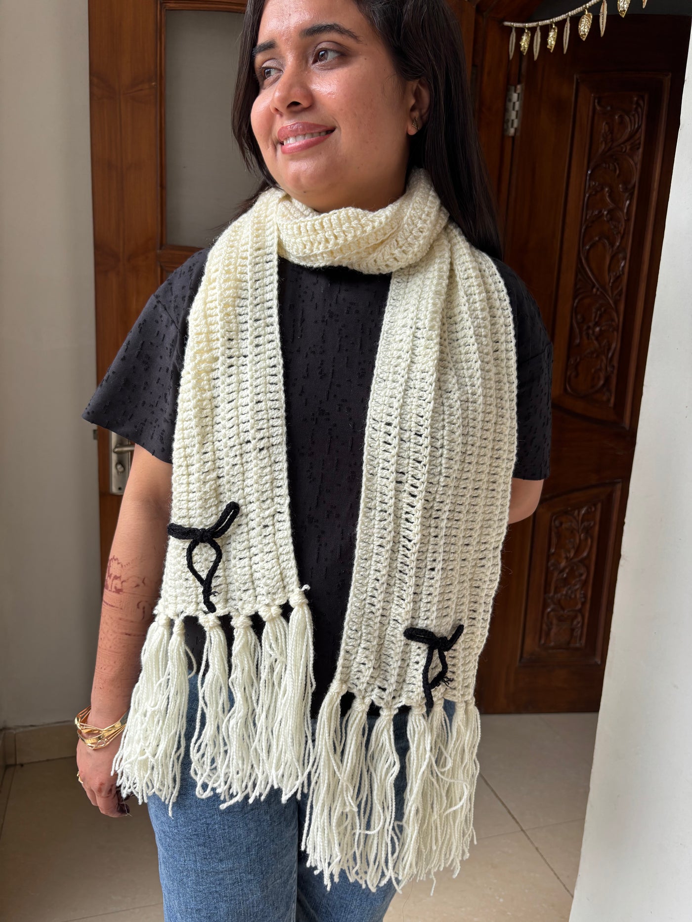 Ivory bow scarf white