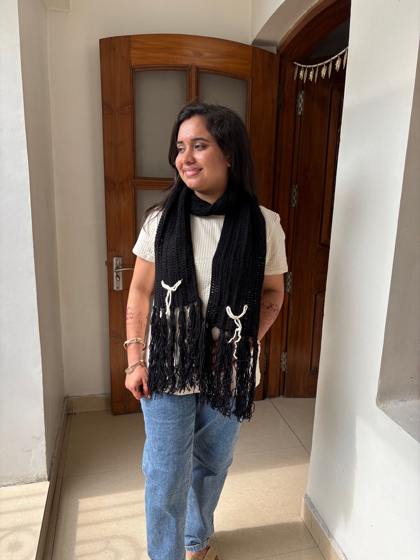 Black scarf with white Bow