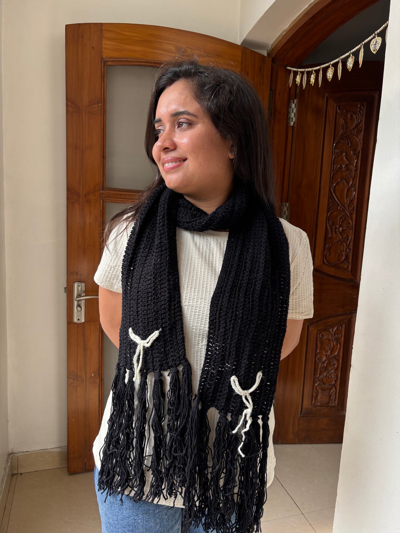 Black scarf with white Bow