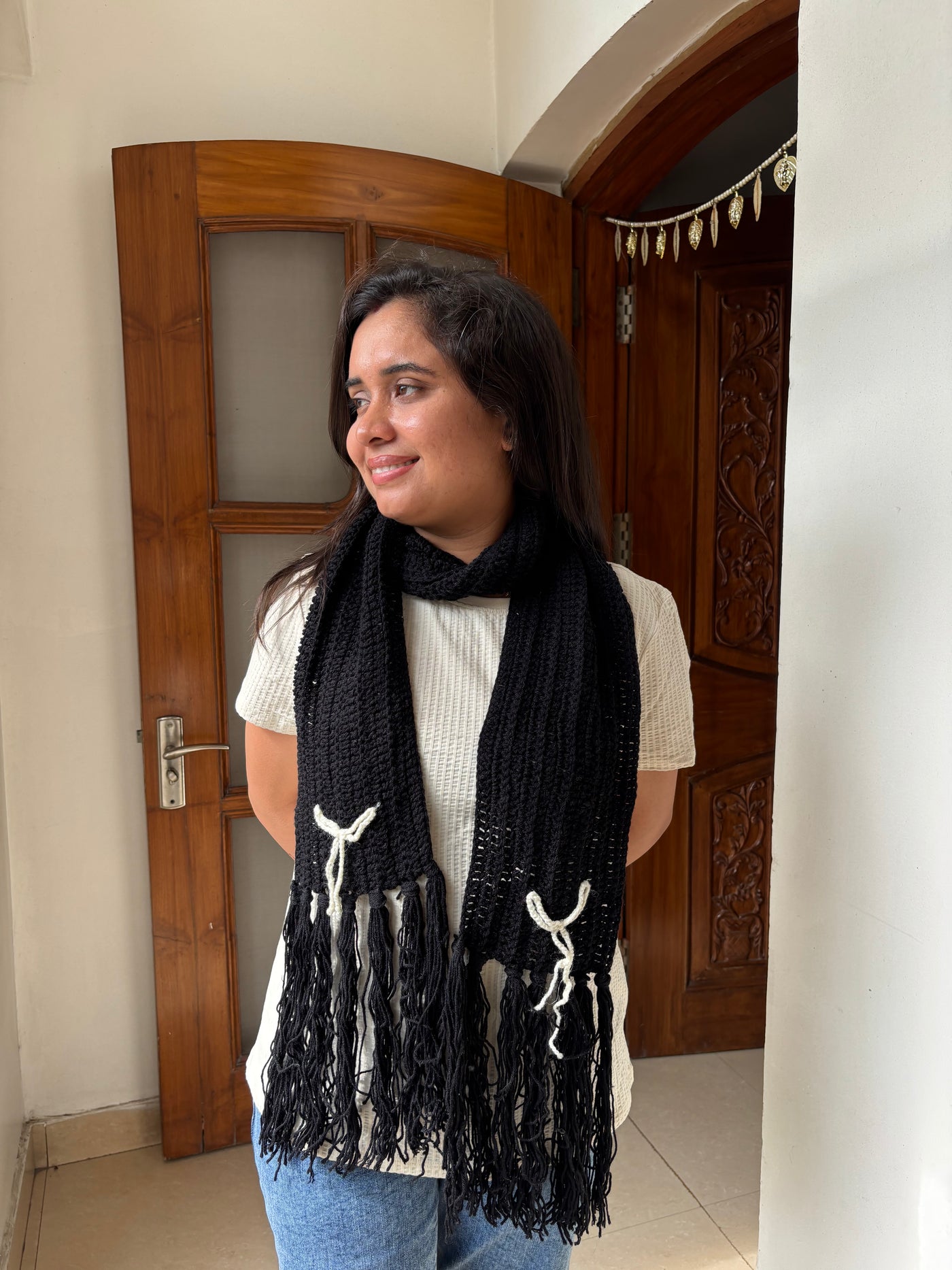 Black scarf with white Bow
